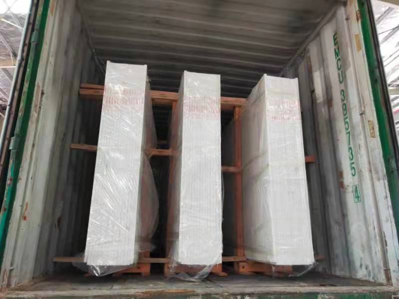 Container loading of anti-slip tiles at Foshan port, Contigo Ceramics